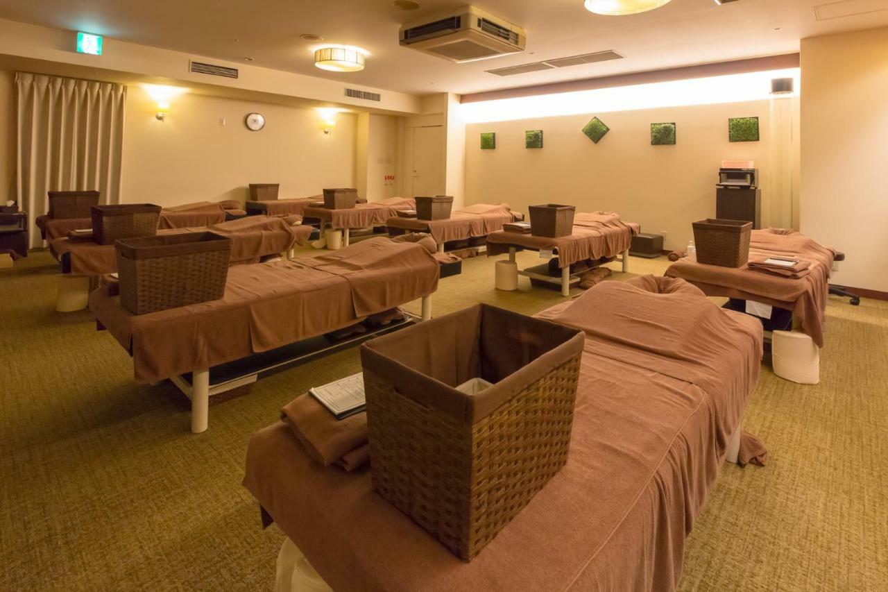 Sauna & Capsule Amza أوساكا المظهر الخارجي الصورة