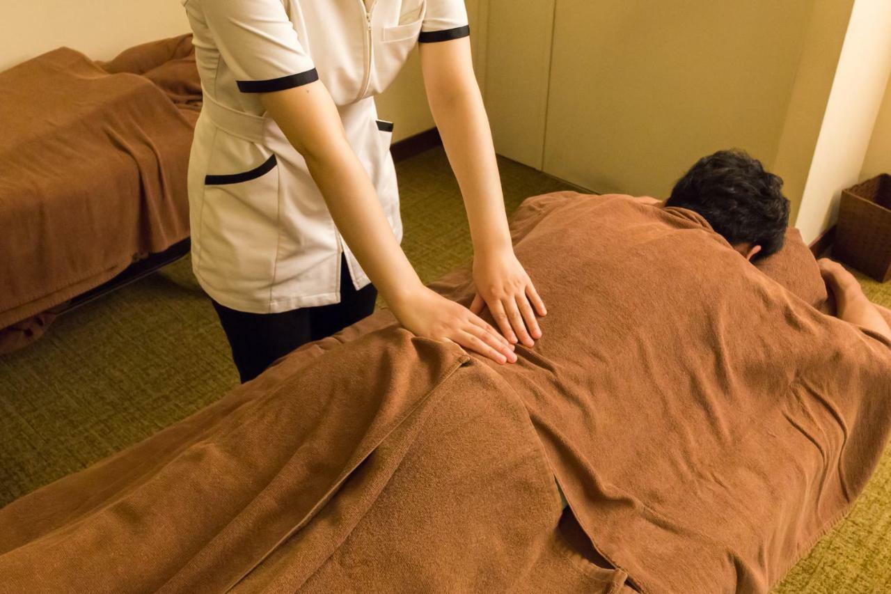 Sauna & Capsule Amza أوساكا المظهر الخارجي الصورة