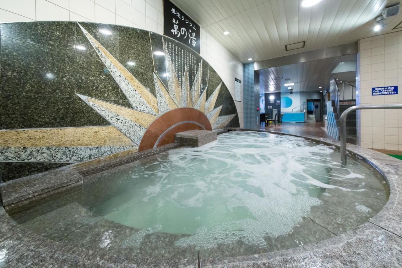 Sauna & Capsule Amza أوساكا المظهر الخارجي الصورة